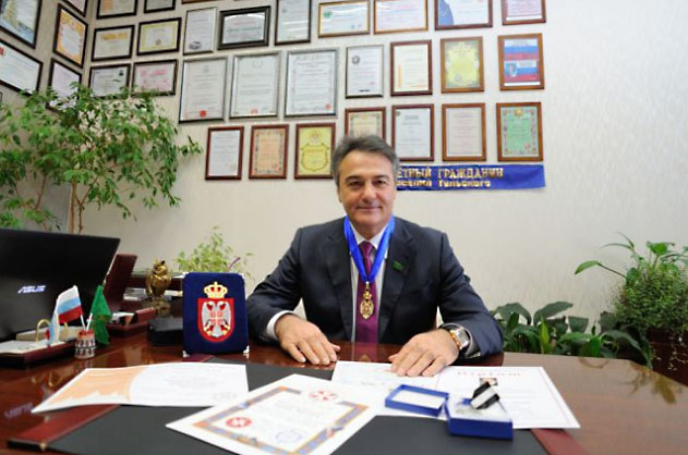 Eduard Tkhakushinov222