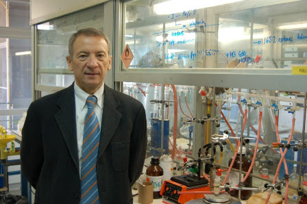 Luis Oro2