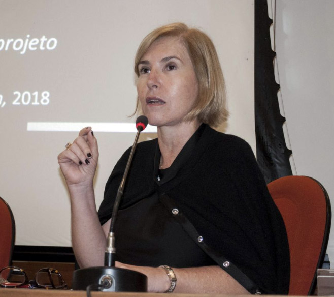 Marcia Dezotti 8